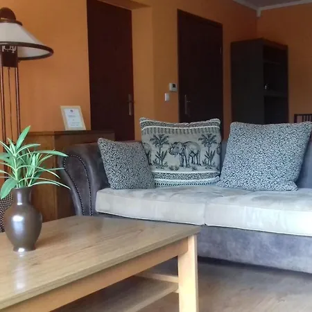 Sorompo Apartman 아파트 *